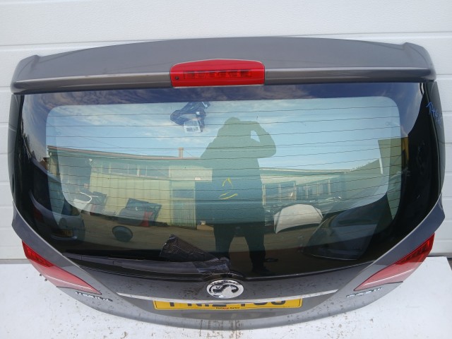 14462 Opel Meriva B 2010-2017 Csomagtérajtó Használt Barna Z40w