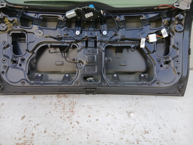 14463 Kia Ceed I. kombi 2007-2012 Csomagtérajtó Használt  Fekete