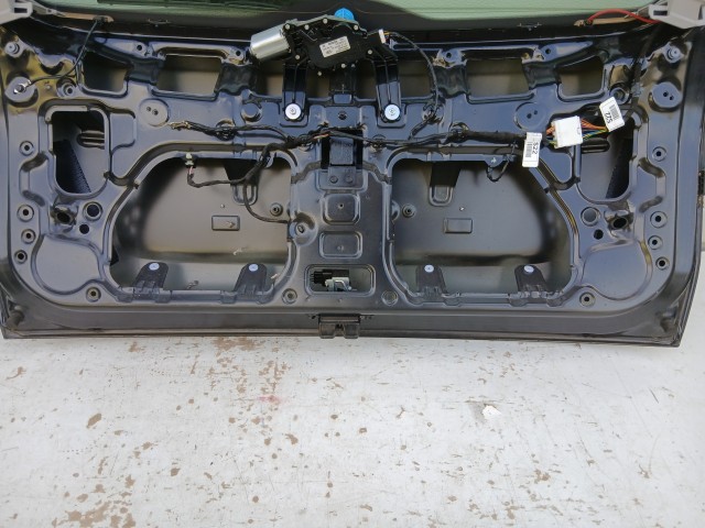 14463 Kia Ceed I. kombi 2007-2012 Csomagtérajtó Használt  Fekete