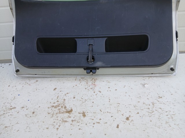 14464 Kia Ceed kombi 2007-2012 Csomagtérajtó Használt  Ezüst