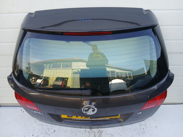 14452 Opel Astra J kombi Csomagtérajtó Z190 Grafit