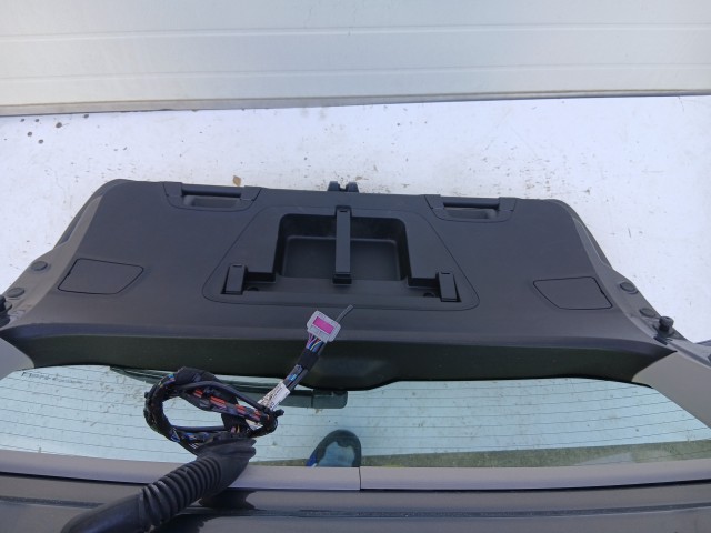 14452 Opel Astra J kombi Csomagtérajtó Z190 Grafit