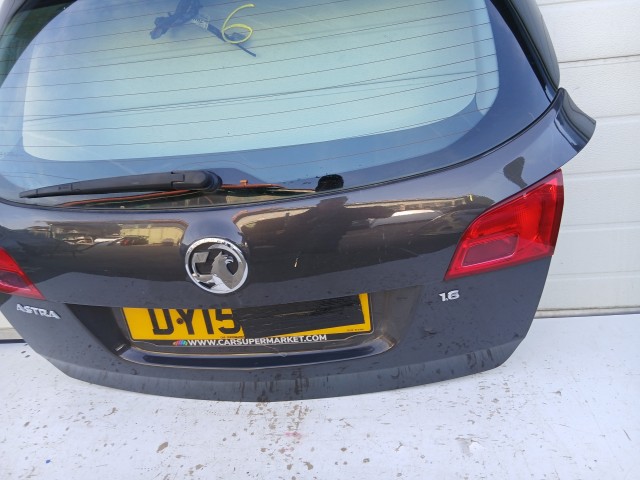 14452 Opel Astra J kombi Csomagtérajtó Z190 Grafit