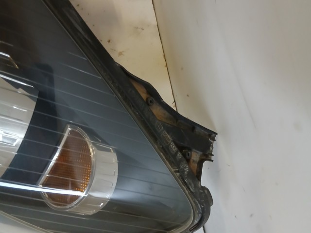 14448 Opel Astra H 2004-2010 Bal első Lámpa Fényszóró  a képen látható sérüléssel