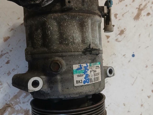 Opel Insignia 2008-2016 Klíma kompresszor Használt Sanden  