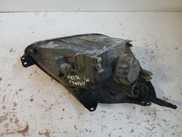 14483 Ford Fiesta v 2004-2008 Bal első Lámpa Fényszóró