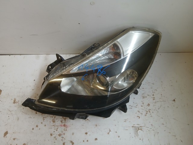 14486 Renault Clio III. 2007-2014 Bal első Lámpa Fényszóró