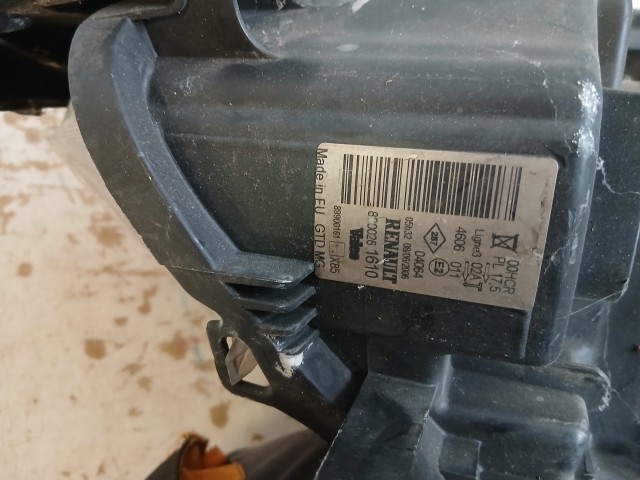 14486 Renault Clio III. 2007-2014 Bal első Lámpa Fényszóró