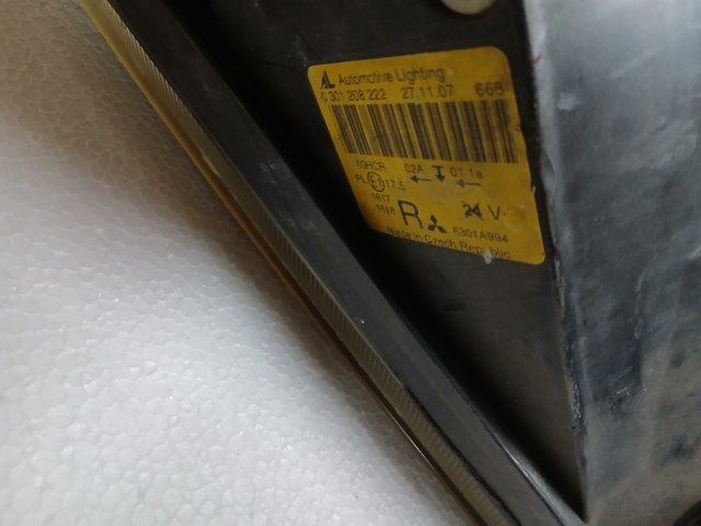 14491 Mitsubishi Colt VI. 2004-2012 Jobb első Lámpa Fényszóró