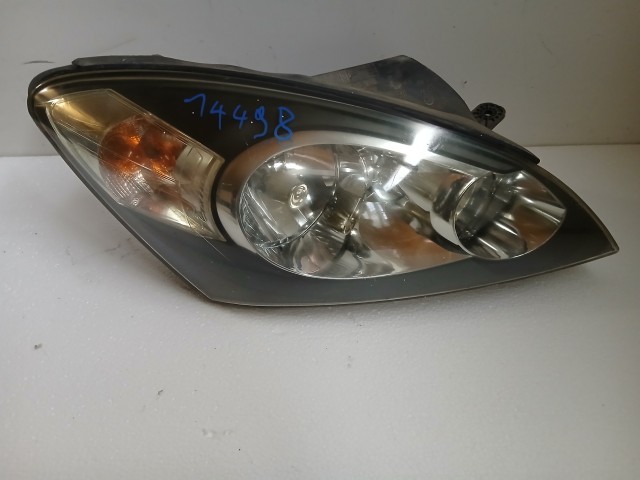 14498 Kia Ceed I.  Jobb első Lámpa Fényszóró