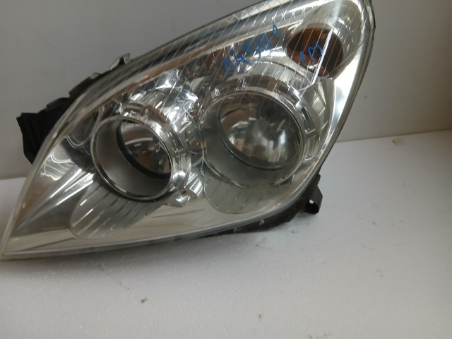 14501 Opel Astra H 2004-2010 Bal első Lámpa Fényszóró  a képen látható sérüléssel