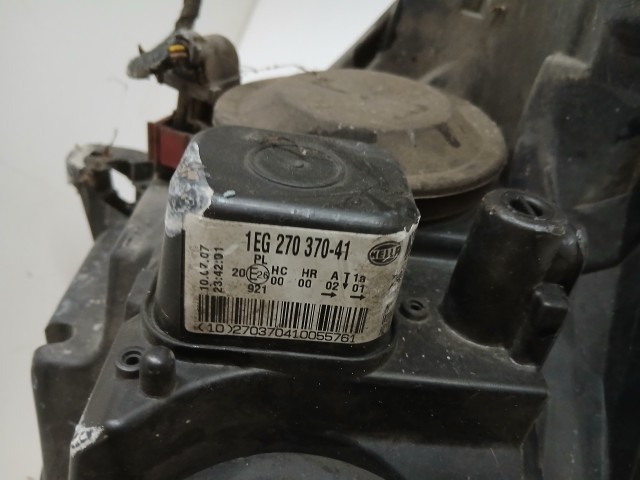 14501 Opel Astra H 2004-2010 Bal első Lámpa Fényszóró  a képen látható sérüléssel