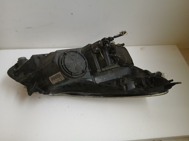 14503 Opel Corsa D 2010 Bal első Lámpa Fényszóró