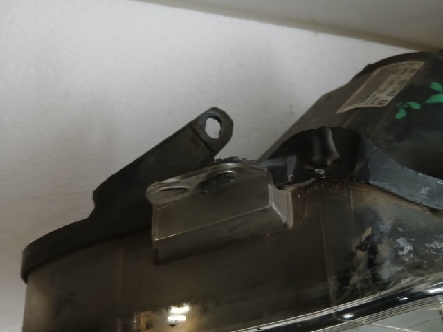 14503 Opel Corsa D 2010 Bal első Lámpa Fényszóró