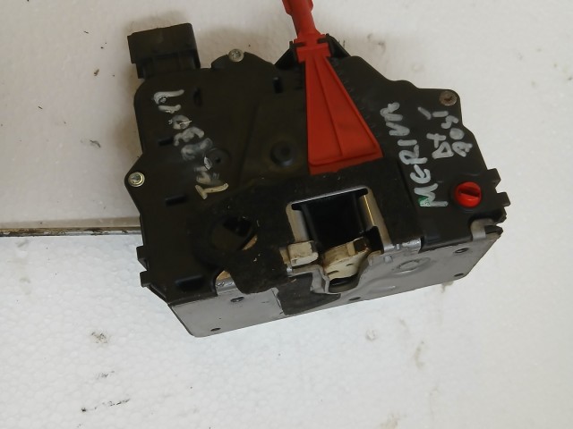 Opel Meriva B 2010-2017 Jobb hátsó Ajtózár