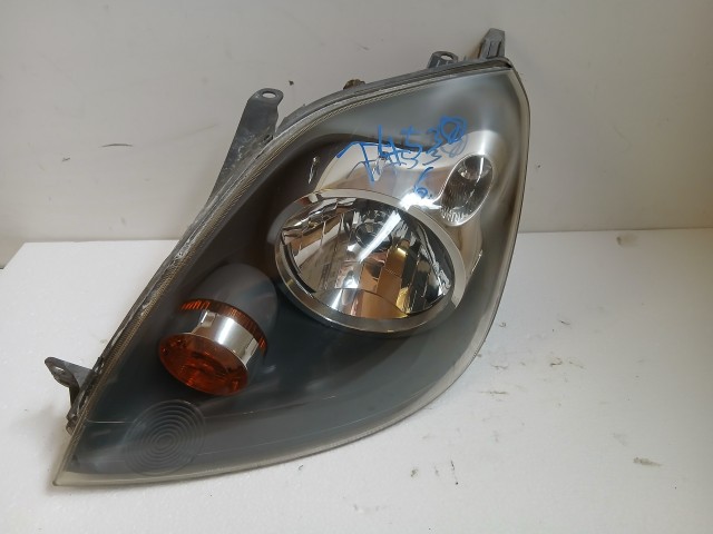 14530 Ford Fiesta v 2004-2008 Bal első Lámpa Fényszóró