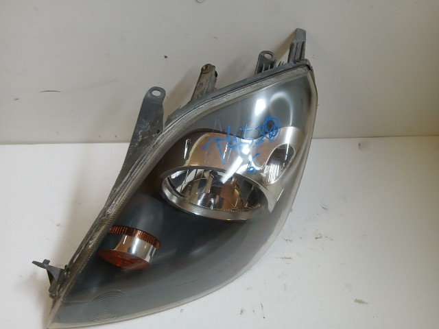 14530 Ford Fiesta v 2004-2008 Bal első Lámpa Fényszóró