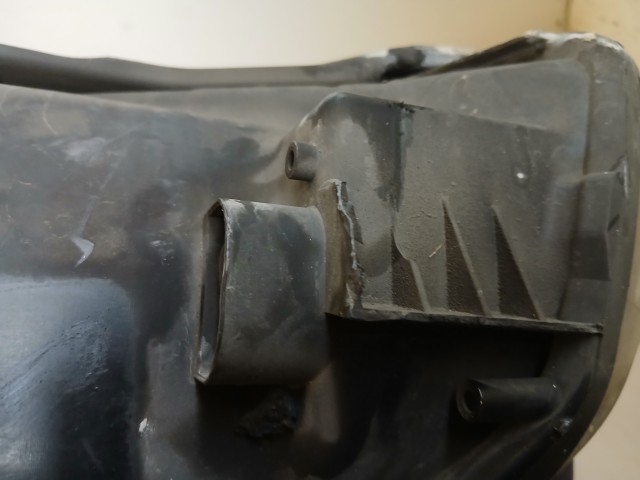 14535 Citroen C4 picasso Jobb első Lámpa Fényszóró a képen látható sérüléssel