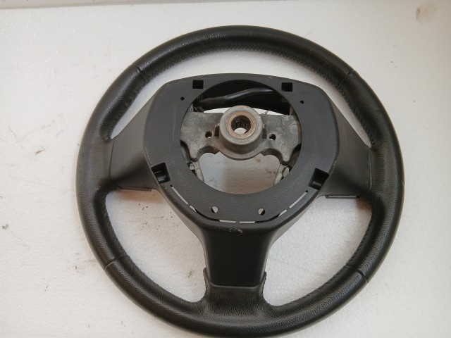 Suzuki SPLASH 2008-2014 Kormánykerék Használt Fekete bőr  