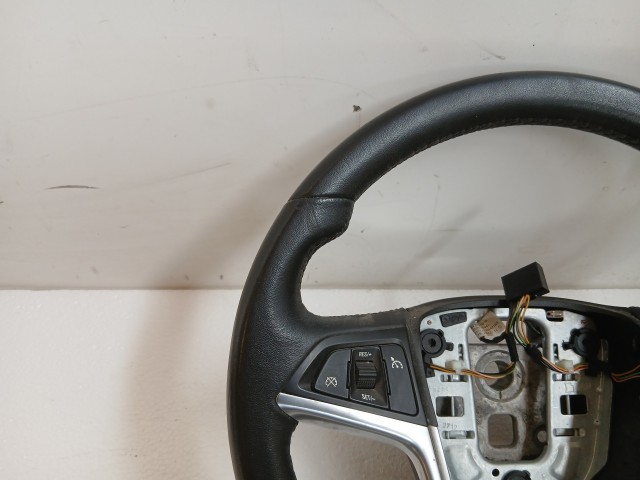 Opel Meriva B 2010-2017 Kormánykerék Használt Fekete multikormányos bőr  