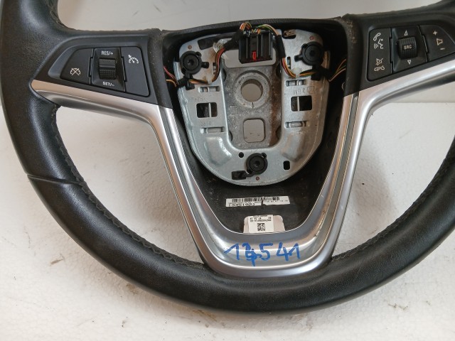 Opel Astra J 2009-2015 Kormánykerék Használt Fekete bőr  