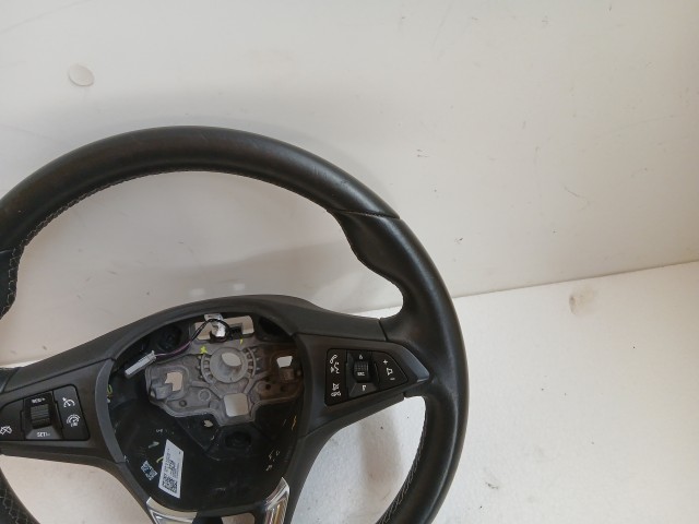 Opel Astra K 2015-2021 Kormánykerék Használt Fekete bőr  