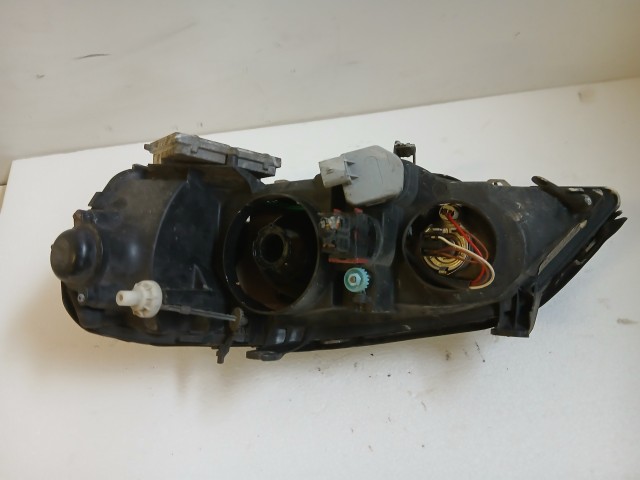 14548 Opel Astra G Jobb első Xenon Lámpa Fényszóró