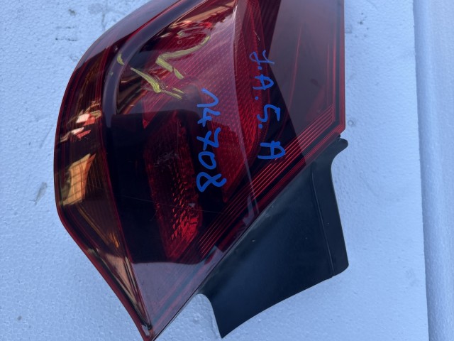 14708 Opel Astra J 2009-2015 Bal hátsó Lámpa 5 ajtós sötétitett