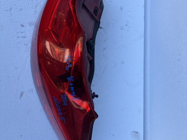 14715 Opel Insignia 2008-2016 kombi  Jobb hátsó Lámpa