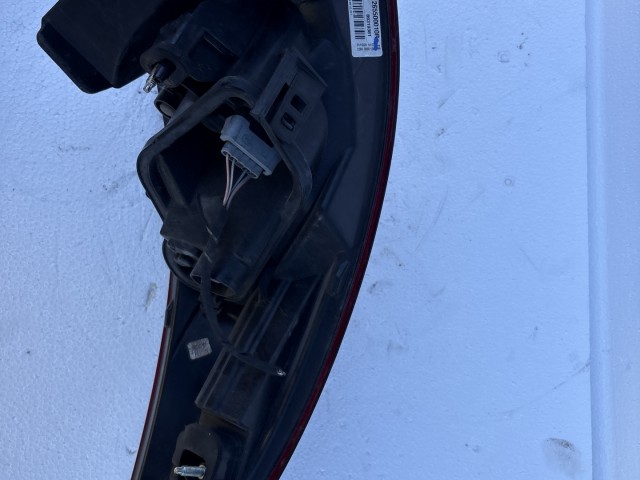 14721 Renault Megane III. 2008-2016  Jobb hátsó Külső Lámpa