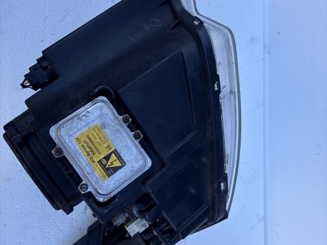 14734 Opel Antara 2006-2015 Bal első Lámpa Fényszóró  Xenon Angol