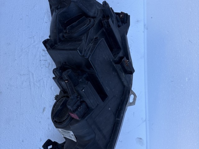 14736 Opel Astra J 2009-2015 Jobb első Lámpa Fényszóró Angol