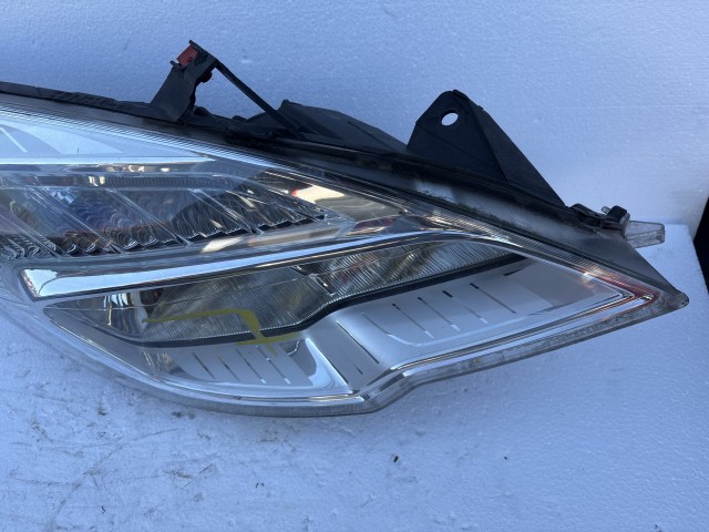 14745 Opel Meriva B 2010-2017 Jobb első Lámpa Fényszóró Angol