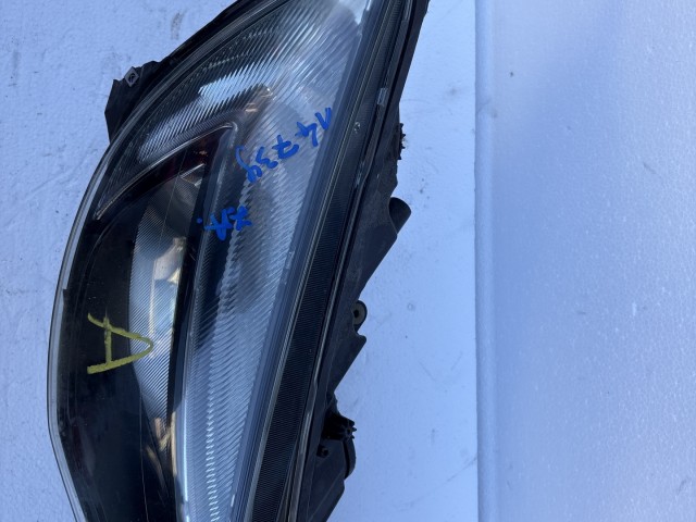 14739 Opel Astra J 2009-2015 Jobb első Lámpa Fényszóró Használt Angol