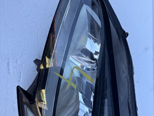 13381345 Opel Corsa E Bal első Lámpa Fényszóró Angol