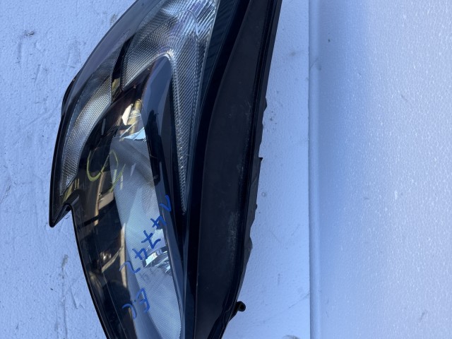 14742 Opel Corsa E Jobb első Lámpa Fényszóró Angol