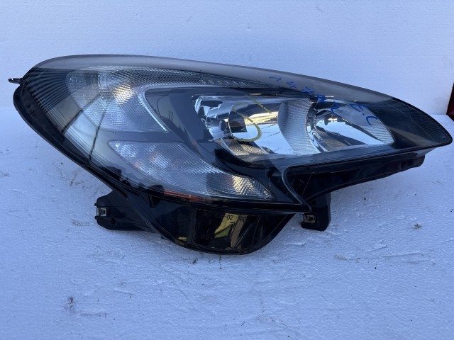 14742 Opel Corsa E Jobb első Lámpa Fényszóró Angol