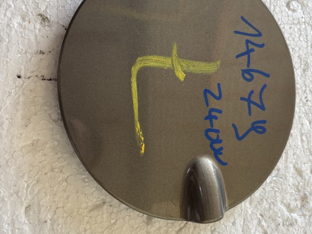 Opel Meriva B 2010-2017 Tankajtó Használt Z40w barna 