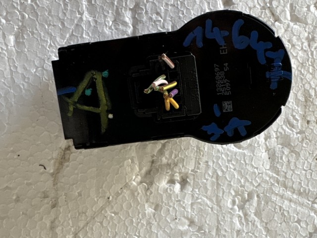 Opel Astra J 2009-2015 Világítás kapcsoló Használt