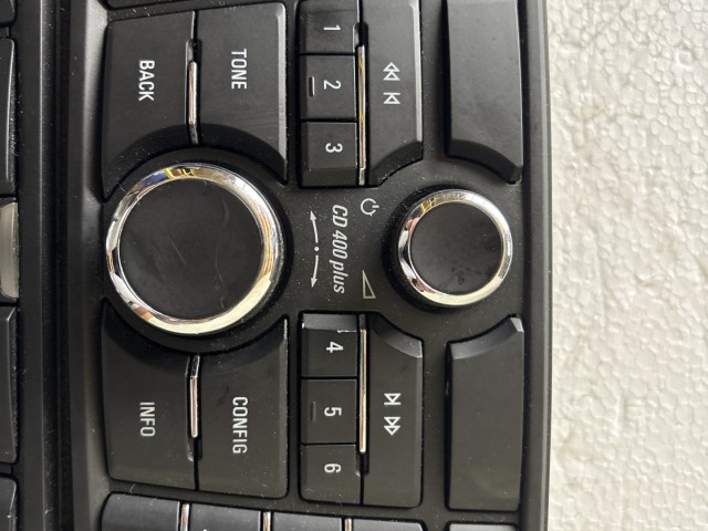 Opel Astra J 2009-2015 Közép konzol Használt