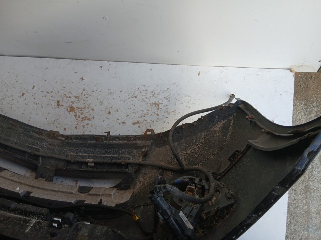 14688 Opel Antara Facelift első Lökhárító Fekete Z22c