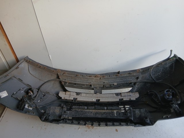 14688 Opel Antara Facelift első Lökhárító Fekete Z22c