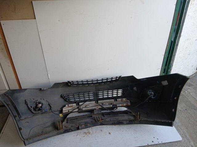 14686 Opel Antara Facelift első Lökhárító Fekete Z22c