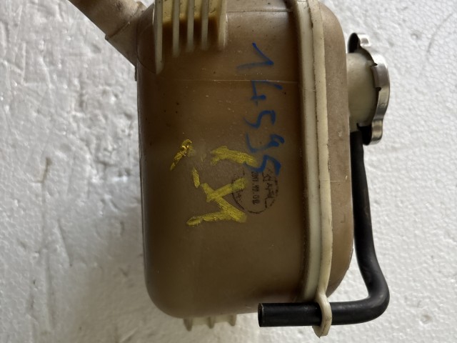 Kia Ceed I.  Kiegyenlítő tartály