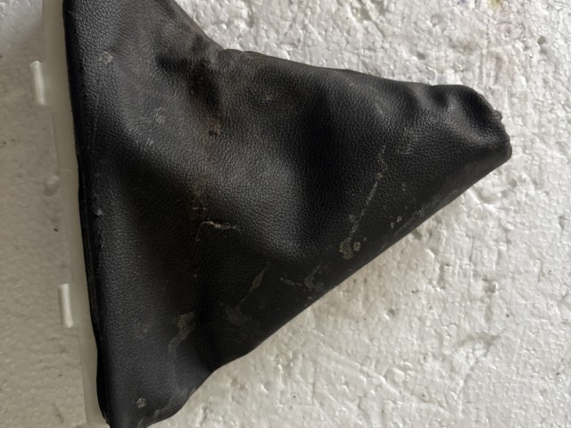 Opel Astra J 2009-2015 Kézifék szoknya Használt