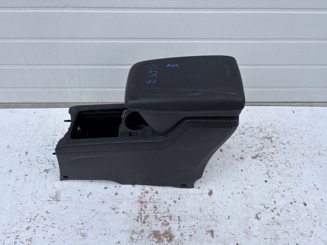 Opel Antara 2006-2015 Könyöklő Használt bőr Fekete 