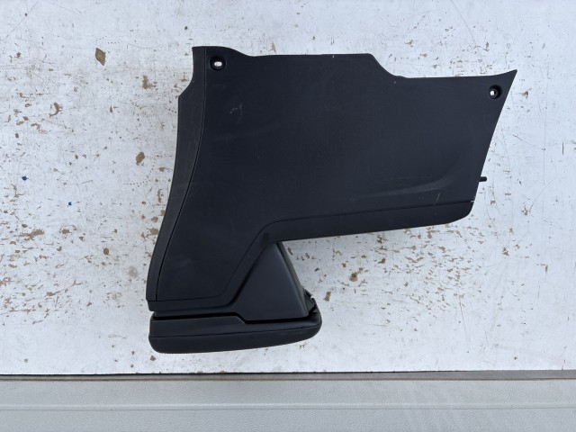 Opel Antara 2006-2015 Könyöklő Használt bőr Fekete 