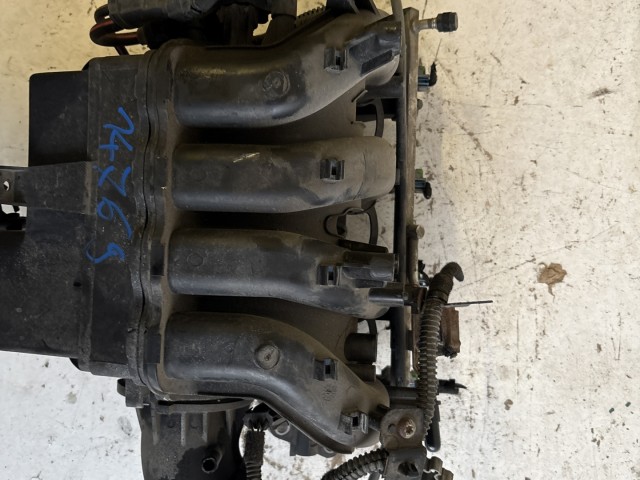 Opel Zafira B A16xer Szívósor