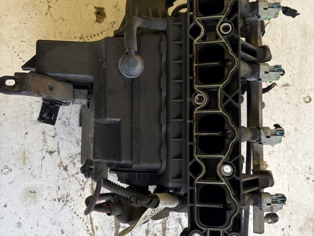 Opel Zafira B A16xer Szívósor