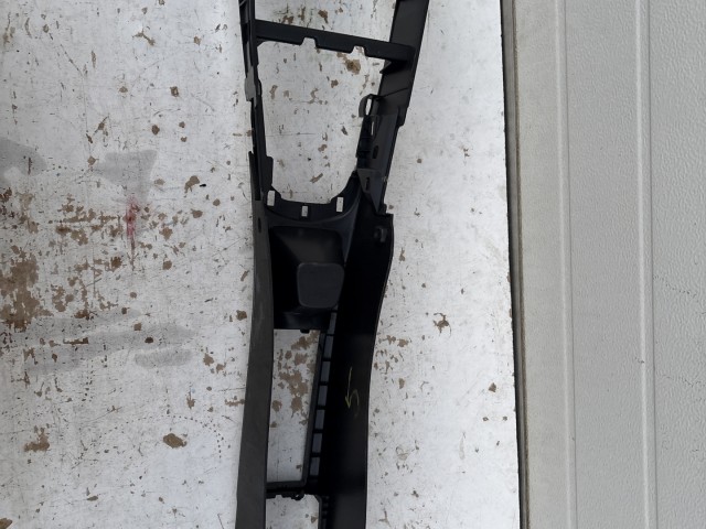 Opel Corsa E középbox Fekete